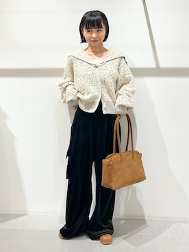 「アイテム（ボストンバッグ）」を使った、asanoさん（レディース・157cm）の秋コーディネート
