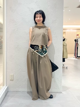 「KBF（ケイビーエフ）のラウンドトゥサボミュール（サンダル、ブラック系）」を使った、asanoさん（レディース・157cm）の夏コーディネート