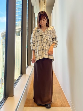 「URBAN RESEARCH DOORS（アーバンリサーチドアーズ）のチェックフリルブラウス（シャツ/ブラウス、ブラック系）」を使った、miiihoさん（レディース・152cm）の春コーディネート