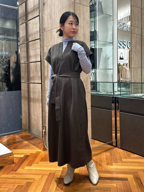 新品　ピッコーネ　中綿ロングベスト　カバーワンピース　ノーカラー　マフラー付 セール】ロングベストワンピース（ワンピース）｜URBAN RESEARCH ROSSO