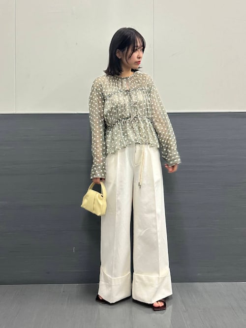 セール】フラワー刺繍ブラウス（シャツ/ブラウス）｜URBAN