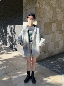 「グラデーションニット」｜「アイテム（Tシャツ/カットソー）」を使った、なんぼ みなみさん（レディース・165cm）の秋コーディネート