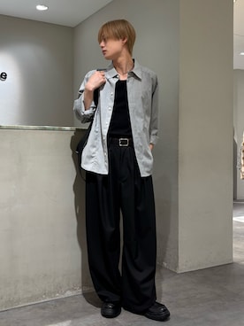 「Lui's（ルイス）のアイテム（スラックス）」を使った、樋渡樹季さん（メンズ・172cm）の春コーディネート