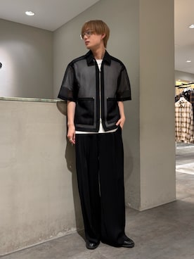 「Lui's（ルイス）のアイテム（スラックス）」を使った、樋渡樹季さん（メンズ・172cm）の春コーディネート