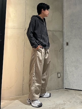 「tk.TAKEO KIKUCHI（ティーケータケオキクチ）のアイテム（その他パンツ）」を使った、ゆーさんさん（メンズ・180cm）の秋コーディネート