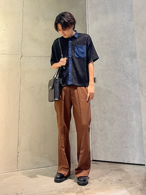 ダブルレース5分袖シャツ
