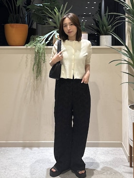 「LOWRYS FARM（ローリーズファーム）のカンドウフィットＫｎｉｔサンダル 637889（サンダル、ブラック系）」を使った、　友合亜さん（レディース・156cm）の春コーディネート