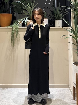 「LOWRYS FARM（ローリーズファーム）のチェーンハンドルＢＡＧ 607917（ショルダーバッグ、ブラック系）」を使った、　友合亜さん（レディース・156cm）の冬コーディネート