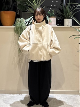 「アイテム（モカシン/デッキシューズ）」を使った、　友合亜さん（レディース・156cm・20代）の秋コーディネート