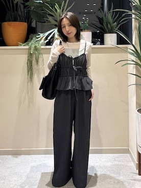 「LOWRYS FARM（ローリーズファーム）のベルトツキクロッグ  636375（サンダル、ブラック系）」を使った、　友合亜さん（レディース・156cm）の春コーディネート
