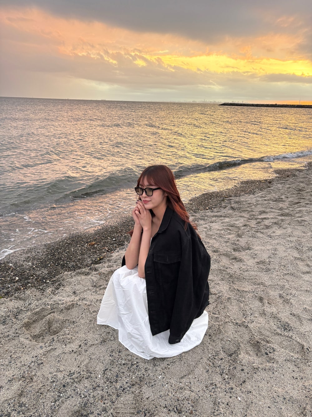 「MOUSSYのCOTTON GATHER キャミドレス（ワンピース、ホワイト系）」を使った、CHIHAさん（レディース・170cm）の夏コーディネートの1枚目の写真