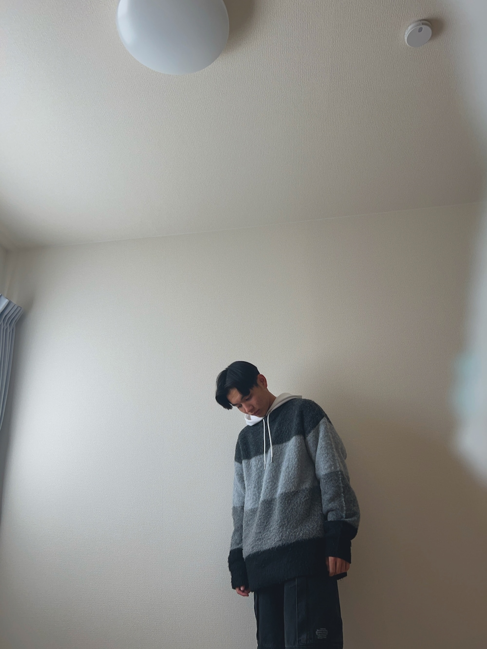 「グラデーション、ニット」｜「LAKOLEのアイテム（ニット/セーター、その他）」を使った、ゆうさん（メンズ・167cm）の秋コーディネートの1枚目の写真