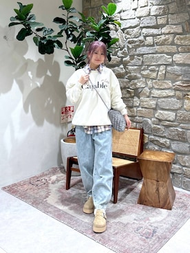 「BAYFLOW」｜「アイテム（スリッポン）」を使った、ゆりさん（レディース・159cm）の秋コーディネート