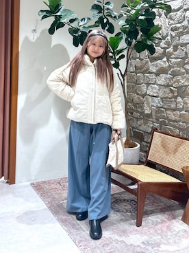 「BAYFLOW」｜「アイテム（ダウンジャケット/コート）」を使った、ゆりさん（レディース・159cm）の秋コーディネート