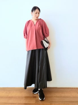 「SHOO・LA・RUE（シューラルー）の【軽量】ふわっと軽いフラップショルダーバッグ（ショルダーバッグ）」を使った、word.kumaさん（レディース・154cm）の秋コーディネート