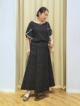 「SHOO・LA・RUE（シューラルー）の【セレモニー】ロンデルマグネットネックレス（ネックレス、ゴールド系）」を使った、world.kumaさんの夏コーディネート