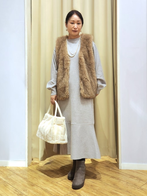 【完売品】今期⭐︎フェイクファーベスト セール】ふわふわフェイクファーベスト（ベスト）｜Cutie Blonde