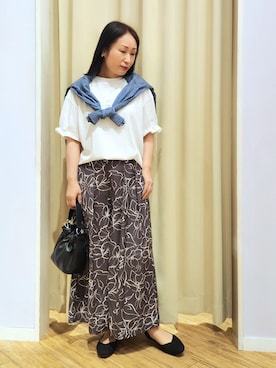 「SHOO・LA・RUE（シューラルー）のニットヒールパンプス（パンプス、ブラック系）」を使った、world.kumaさん（レディース・154cm）の春コーディネート