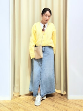 「SHOO・LA・RUE（シューラルー）の【シュッと履ける】シンプルスニーカー（スニーカー、シルバー系）」を使った、world.kumaさん（レディース・154cm）の春コーディネート