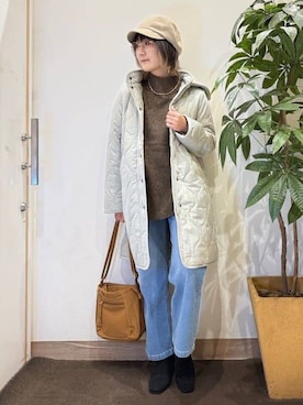 「アイテム（キャスケット、ブラウン系）」を使った、misakiさん（レディース・157cm）の秋コーディネート
