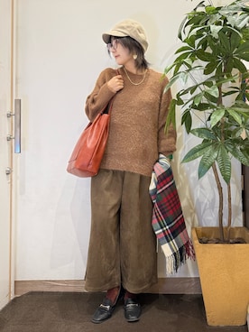 「アイテム（キャスケット）」を使った、misakiさん（レディース・157cm）の秋コーディネート