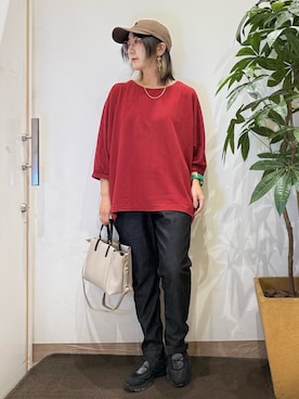 「アイテム（スニーカー）」を使った、misakiさん（レディース・157cm）の秋コーディネート