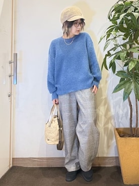 「アイテム（キャスケット、ブラウン系）」を使った、misakiさん（レディース・157cm）の秋コーディネート