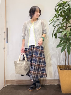 「AG by aquagirl（エージーバイアクアガール）の切り替えレースプルオーバー（Tシャツ/カットソー、ホワイト系）」を使った、misakiさん（レディース・157cm）の春コーディネート