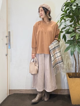 「アイテム（ストール/ショール）」を使った、misakiさん（レディース・157cm）の秋コーディネート
