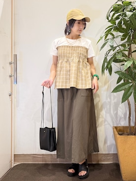 「SHOO・LA・RUE（シューラルー）の【S-LL/洗濯機可】着るだけサマ見え 柄アソートビスチェ風ドッキングTシャツ（Tシャツ/カットソー、ベージュ系）」を使った、misakiさん（レディース・157cm）の夏コーディネート