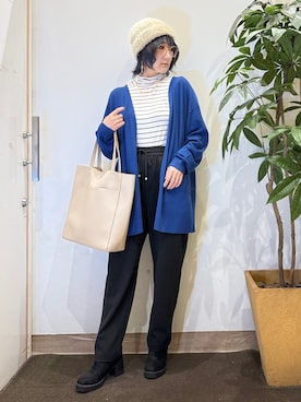 「SHOO・LA・RUE（シューラルー）の【体型カバー/洗濯機可/ポケット付き】ゆるシルエット もちもち ボタンレスカーディガン（カーディガン/ボレロ、ブルー系）」を使った、misakiさん（レディース・157cm）の秋コーディネート