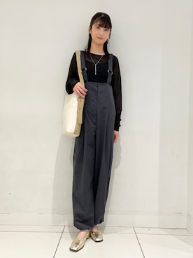 「シャーリング」｜「アイテム（オールインワン・サロペット）」を使った、Lisaさん（レディース・168cm）の秋コーディネート
