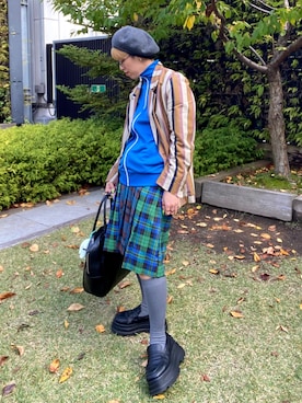 「アイテム（ジャージ）」を使った、サトエリさん（レディース・155cm）の秋コーディネート