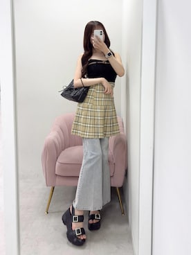 「one after another NICE CLAUP（ワンアフターアナザーナイスクラップ）のキルティングホーボーバッグ（ショルダーバッグ、ブラック系）」を使った、うるし🎀さん（レディース・159cm）の春コーディネート