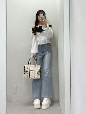 「one after another NICE CLAUP（ワンアフターアナザーナイスクラップ）のシャーリングリボンブラウス（シャツ/ブラウス、その他）」を使った、うるし🎀さん（レディース・159cm）の春コーディネート