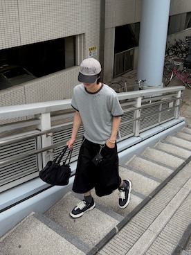 「アイテム（トップス）」を使った、Yuichi さん（メンズ・179cm）の夏コーディネート