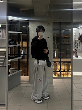 「アイテム（スウェットパンツ）」を使った、Yuichi さん（メンズ・179cm）の秋コーディネート