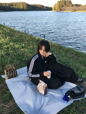 「アイテム（ジャージ）」を使った、Yuichi さん（メンズ・179cm）の秋コーディネート