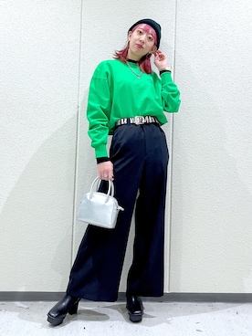 「スウエット」｜「アイテム（その他）」を使った、TAMUさん（レディース・172cm）の冬コーディネート