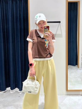 「BAYFLOW（ベイフロー）の[ストレッチ入り♪シワが目立ちにくい]ジョーゼットワイドパンツ（その他パンツ、イエロー系）」を使った、TAMUさん（レディース・171cm）の春コーディネート