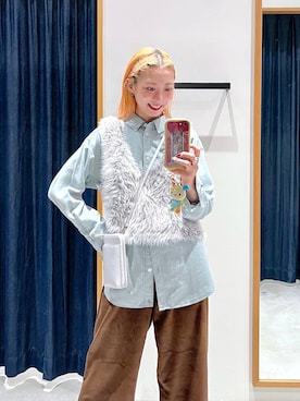 「BAYFLOW（ベイフロー）のターンバックウエストパンツ（その他パンツ、ブラウン系）」を使った、TAMUさん（レディース・171cm）の秋コーディネート