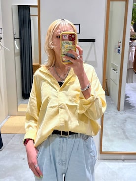 「BAYFLOW（ベイフロー）の[簡単ブラウジング仕様]2WAYスタンダードシャツ（シャツ/ブラウス、イエロー系）」を使った、TAMUさん（レディース・171cm）の春コーディネート