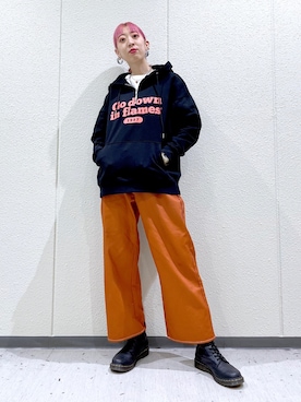 「PBLIM（ページボーイリム）のPAGEBOYLIM/カツラギスケーターパンツ（その他パンツ）」を使った、TAMUさん（レディース・172cm）の冬コーディネート