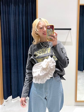 「BAYFLOW（ベイフロー）のアイテム（パンツ）」を使った、TAMUさん（レディース・171cm）の春コーディネート