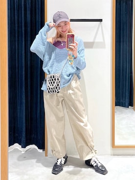「BAYFLOW（ベイフロー）のビーズミニショルダーバッグ（ショルダーバッグ、シルバー系）」を使った、TAMUさん（レディース・171cm）の秋コーディネート