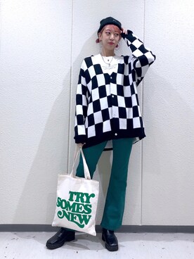 「スクエアトゥ」｜「アイテム（ニットキャップ/ビーニー）」を使った、TAMUさん（レディース・172cm）の秋コーディネート