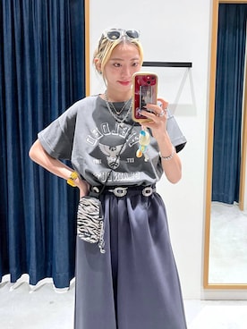 「BAYFLOW（ベイフロー）のコンチョ細ベルト（ベルト、ブラック系）」を使った、TAMUさん（レディース・171cm）の夏コーディネート