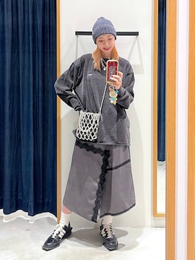 「BAYFLOW（ベイフロー）のアイテム」を使った、TAMUさん（レディース・171cm）の秋コーディネート