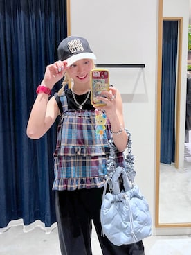 「BAYFLOW（ベイフロー）のアイテム（帽子）」を使った、TAMUさん（レディース・171cm）の春コーディネート