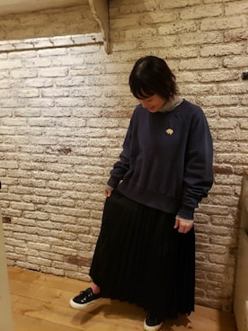 「USAコットン」｜「アイテム（スウェット）」を使った、佐々木さん（レディース・150cm）の冬コーディネート